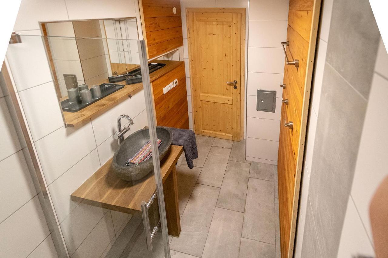 Alpen-Hostel - Apartment Talstation Mit Motorradvermietung Memmingen Kültér fotó